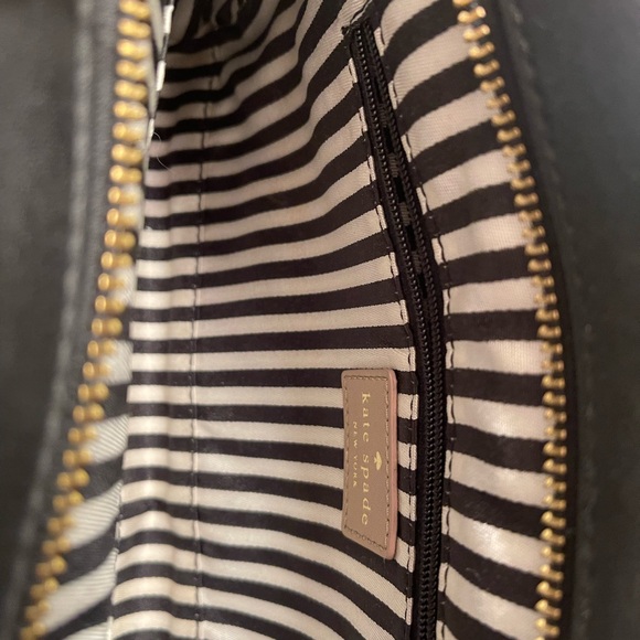 Kate spade wristlet - Picture 3 of 7